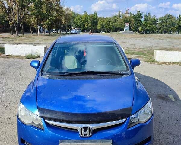 Синий Хонда Цивик, объемом двигателя 1.8 л и пробегом 201 тыс. км за 4999 $, фото 1 на Automoto.ua