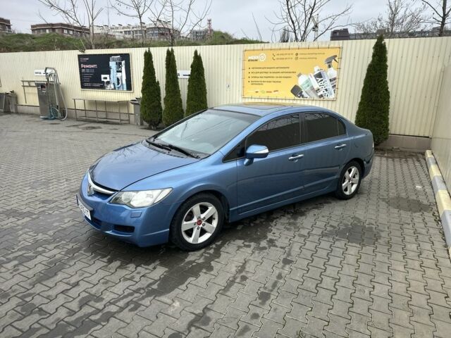 Синий Хонда Цивик, объемом двигателя 1.8 л и пробегом 240 тыс. км за 5500 $, фото 1 на Automoto.ua