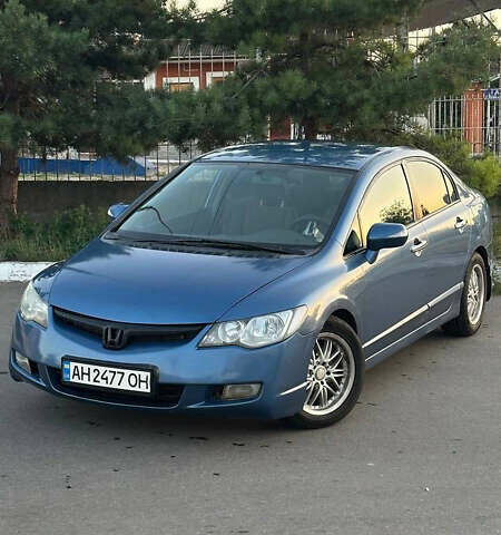 Синий Хонда Цивик, объемом двигателя 1.8 л и пробегом 286 тыс. км за 5200 $, фото 1 на Automoto.ua