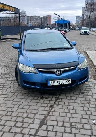 Синий Хонда Цивик, объемом двигателя 1.8 л и пробегом 287 тыс. км за 5150 $, фото 1 на Automoto.ua