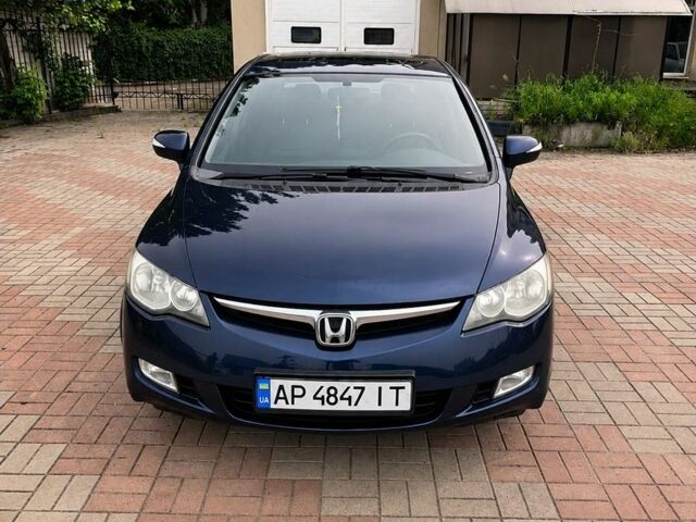 Синий Хонда Цивик, объемом двигателя 1.8 л и пробегом 170 тыс. км за 5800 $, фото 1 на Automoto.ua