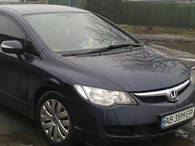 Синий Хонда Цивик, объемом двигателя 1.8 л и пробегом 278 тыс. км за 5000 $, фото 1 на Automoto.ua