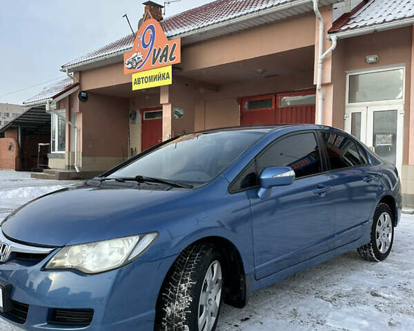 Синій Хонда Сівік, об'ємом двигуна 1.8 л та пробігом 166 тис. км за 5999 $, фото 1 на Automoto.ua