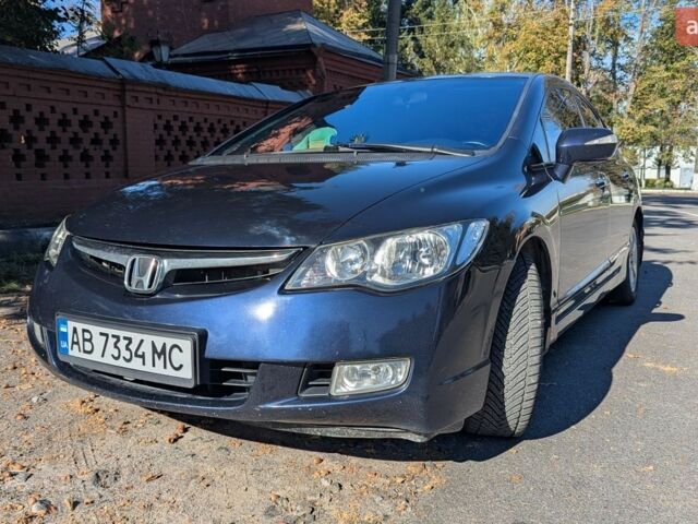Синий Хонда Цивик, объемом двигателя 1.8 л и пробегом 254 тыс. км за 6300 $, фото 1 на Automoto.ua