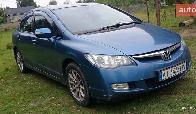 Синий Хонда Цивик, объемом двигателя 1.8 л и пробегом 265 тыс. км за 5000 $, фото 1 на Automoto.ua