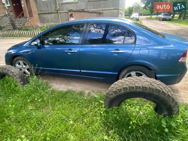 Синій Хонда Сівік, об'ємом двигуна 1.8 л та пробігом 385 тис. км за 5800 $, фото 1 на Automoto.ua