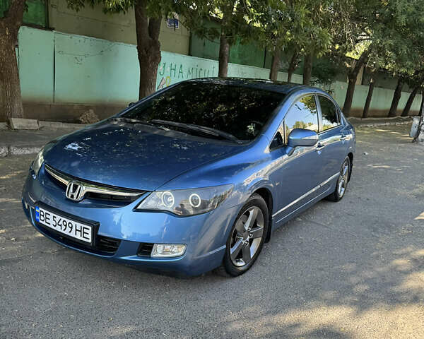 Синий Хонда Цивик, объемом двигателя 1.8 л и пробегом 202 тыс. км за 7700 $, фото 1 на Automoto.ua