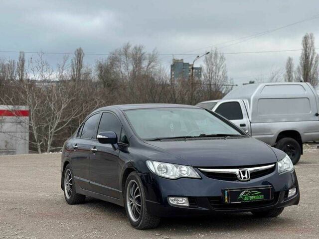 Синий Хонда Цивик, объемом двигателя 1.8 л и пробегом 311 тыс. км за 5999 $, фото 1 на Automoto.ua