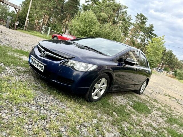 Синий Хонда Цивик, объемом двигателя 1.8 л и пробегом 249 тыс. км за 6590 $, фото 1 на Automoto.ua