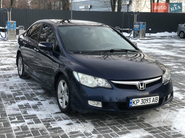 Синий Хонда Цивик, объемом двигателя 1.8 л и пробегом 286 тыс. км за 6500 $, фото 1 на Automoto.ua