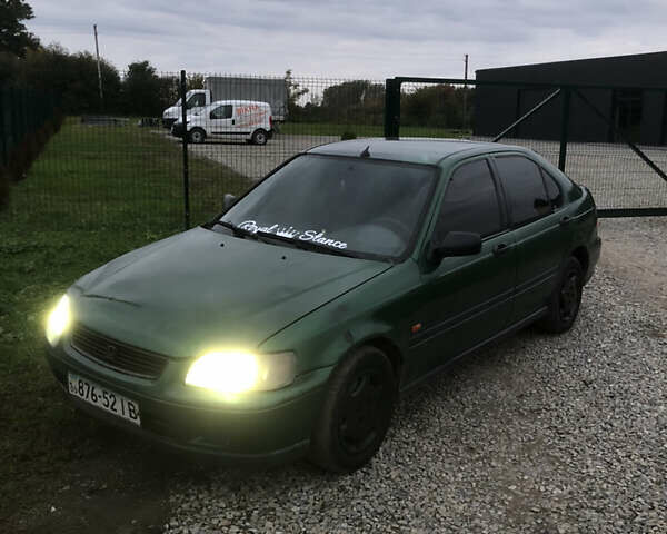 Зеленый Хонда Цивик, объемом двигателя 1.5 л и пробегом 400 тыс. км за 1850 $, фото 1 на Automoto.ua