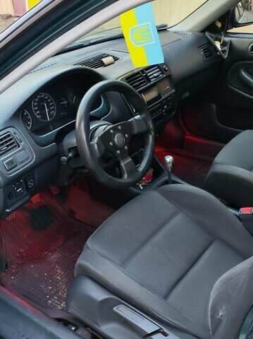 Зелений Хонда Сівік, об'ємом двигуна 1.5 л та пробігом 300 тис. км за 3700 $, фото 1 на Automoto.ua