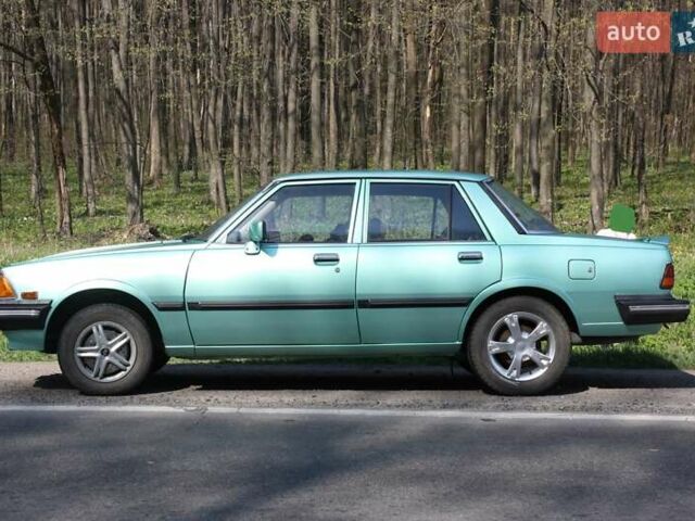 Зеленый Хонда Цивик, объемом двигателя 2 л и пробегом 230 тыс. км за 1400 $, фото 1 на Automoto.ua