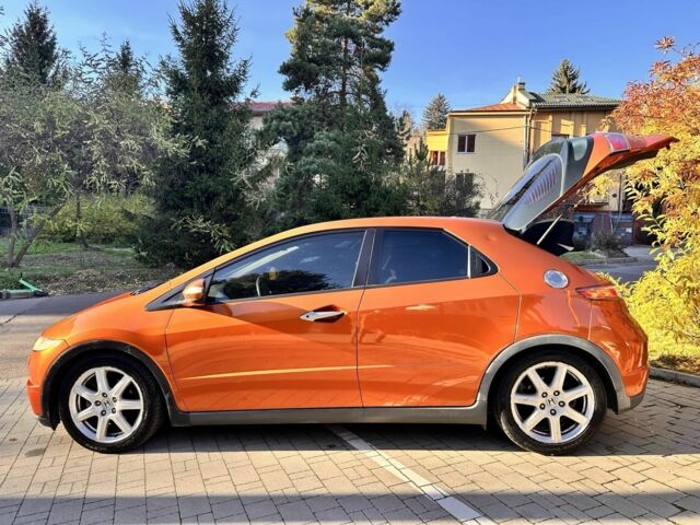 Помаранчевий Хонда Сівік, об'ємом двигуна 1.8 л та пробігом 150 тис. км за 7200 $, фото 1 на Automoto.ua