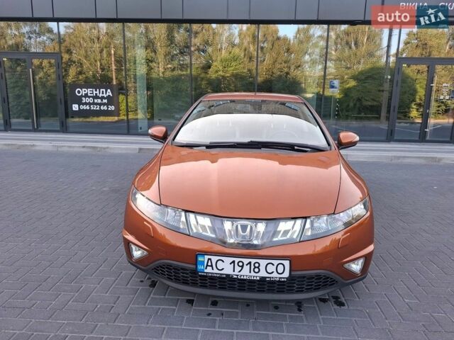 Помаранчевий Хонда Сівік, об'ємом двигуна 1.8 л та пробігом 220 тис. км за 5900 $, фото 1 на Automoto.ua