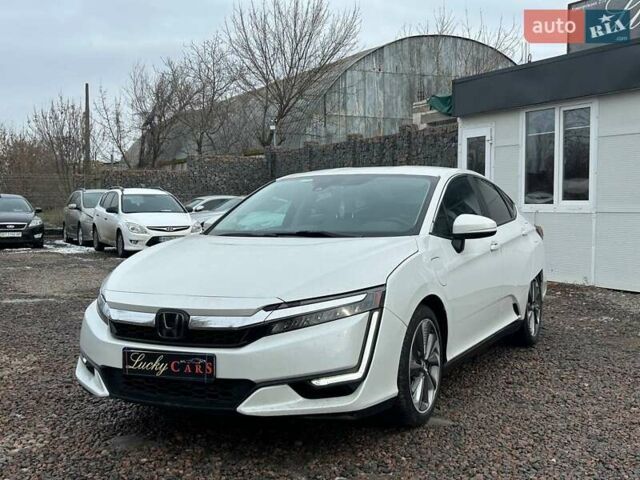 Білий Хонда Клериті, об'ємом двигуна 1.5 л та пробігом 167 тис. км за 18200 $, фото 1 на Automoto.ua