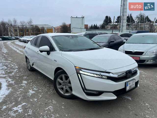 Белый Хонда Клерити, объемом двигателя 1.5 л и пробегом 73 тыс. км за 21700 $, фото 1 на Automoto.ua