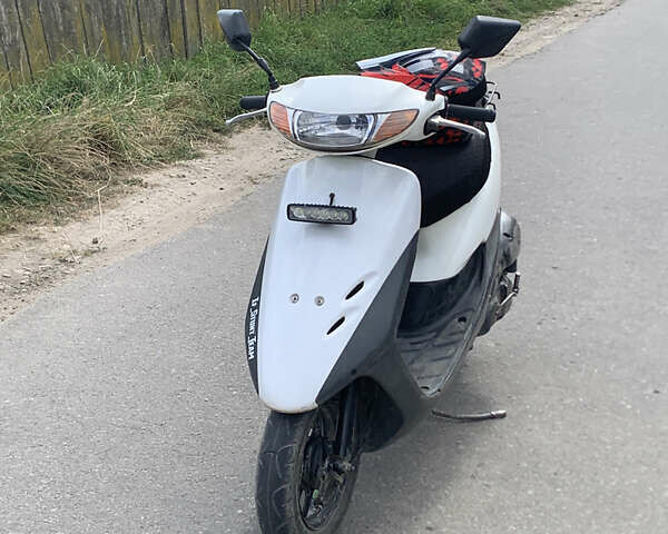Белый Хонда Dio AF-34, объемом двигателя 0.49 л и пробегом 5 тыс. км за 375 $, фото 1 на Automoto.ua