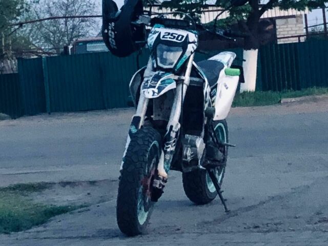 Білий Хонда Інша, об'ємом двигуна 0.2 л та пробігом 0 тис. км за 1894 $, фото 1 на Automoto.ua