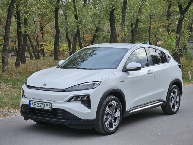 Белый Хонда Другая, объемом двигателя 0 л и пробегом 40 тыс. км за 16000 $, фото 1 на Automoto.ua