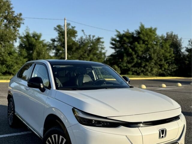 Белый Хонда Другая, объемом двигателя 0 л и пробегом 58 тыс. км за 19500 $, фото 1 на Automoto.ua