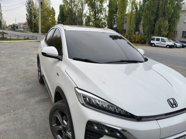 Белый Хонда Другая, объемом двигателя 0 л и пробегом 42 тыс. км за 18000 $, фото 1 на Automoto.ua