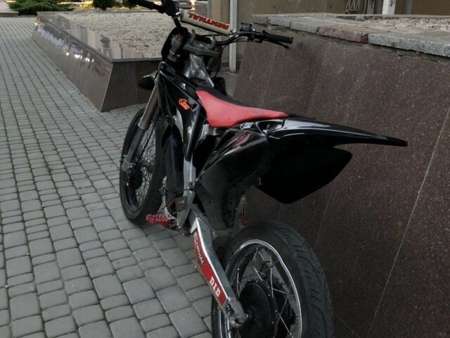 Хонда Інша, об'ємом двигуна 0 л та пробігом 0 тис. км за 3000 $, фото 1 на Automoto.ua