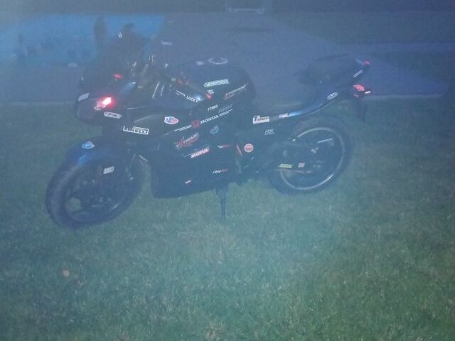 Хонда Інша, об'ємом двигуна 5 л та пробігом 0 тис. км за 2300 $, фото 1 на Automoto.ua