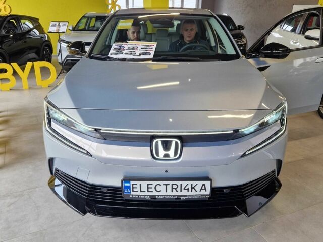 Серый Хонда Другая, объемом двигателя 0 л и пробегом 1 тыс. км за 24999 $, фото 1 на Automoto.ua