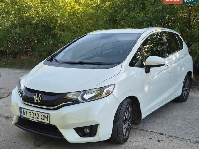 Білий Хонда ФІТ, об'ємом двигуна 1.5 л та пробігом 118 тис. км за 11500 $, фото 1 на Automoto.ua
