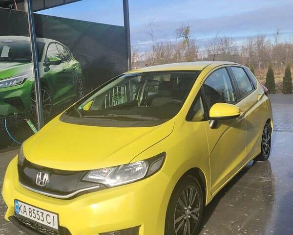 Желтый Хонда ФИТ, объемом двигателя 1.5 л и пробегом 61 тыс. км за 12500 $, фото 1 на Automoto.ua