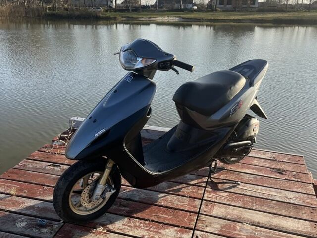 Серый Хонда ФИТ, объемом двигателя 10 л и пробегом 50 тыс. км за 415 $, фото 1 на Automoto.ua