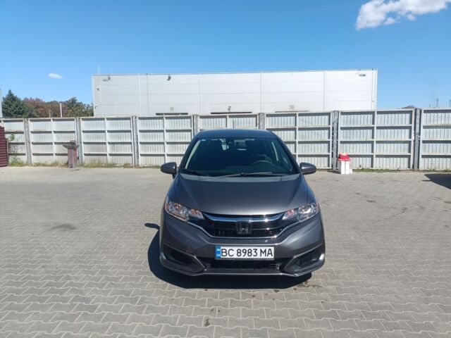 Сірий Хонда ФІТ, об'ємом двигуна 1.5 л та пробігом 112 тис. км за 10243 $, фото 1 на Automoto.ua