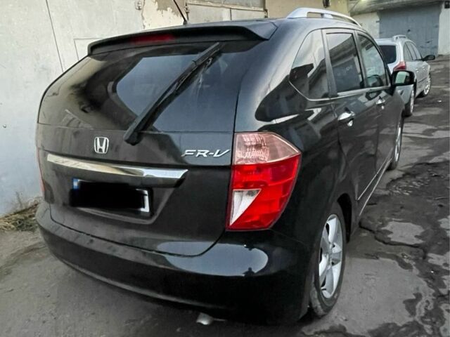 Черный Хонда ФРВ, объемом двигателя 1.8 л и пробегом 200 тыс. км за 6100 $, фото 1 на Automoto.ua