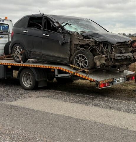 Чорний Хонда ФРВ, об'ємом двигуна 1.8 л та пробігом 3 тис. км за 2000 $, фото 1 на Automoto.ua