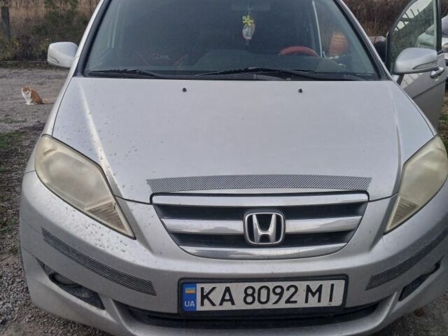 Серый Хонда ФРВ, объемом двигателя 2.2 л и пробегом 360 тыс. км за 5200 $, фото 1 на Automoto.ua