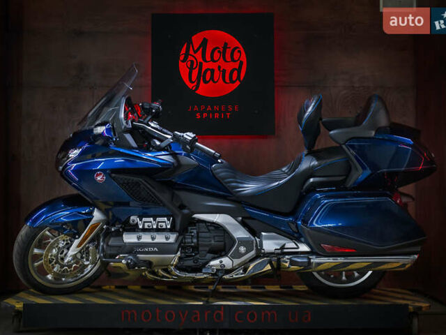 Хонда GL 1800 Gold Wing, объемом двигателя 1.8 л и пробегом 17 тыс. км за 27000 $, фото 1 на Automoto.ua