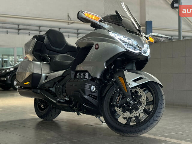 Хонда GL 1800 Gold Wing, объемом двигателя 0 л и пробегом 0 тыс. км за 37257 $, фото 1 на Automoto.ua