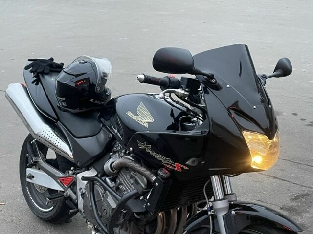 Хонда Хорнет, объемом двигателя 0.6 л и пробегом 0 тыс. км за 4900 $, фото 1 на Automoto.ua