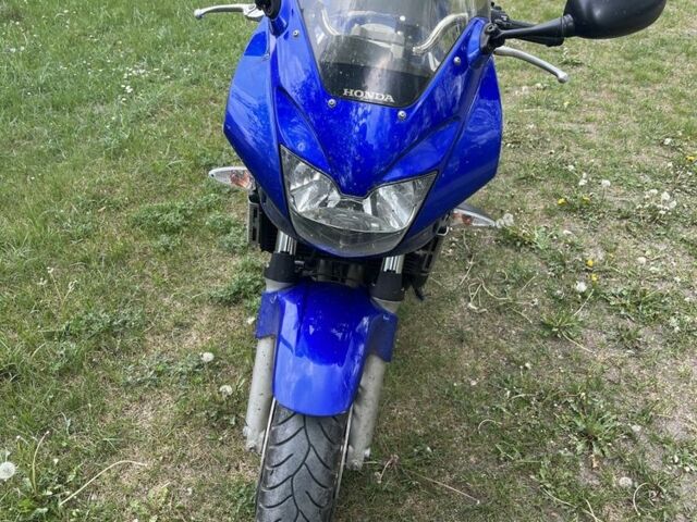Хонда Хорнет, об'ємом двигуна 0 л та пробігом 0 тис. км за 3300 $, фото 1 на Automoto.ua