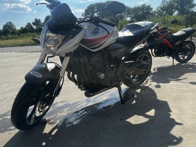 Хонда Хорнет, об'ємом двигуна 0.6 л та пробігом 0 тис. км за 3500 $, фото 1 на Automoto.ua