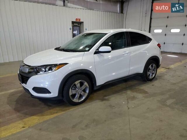 Белый Хонда ХРВ, объемом двигателя 1.8 л и пробегом 116 тыс. км за 4500 $, фото 1 на Automoto.ua