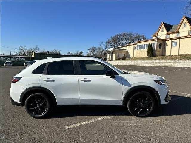 Білий Хонда ХРВ, об'ємом двигуна 2 л та пробігом 29 тис. км за 10300 $, фото 1 на Automoto.ua