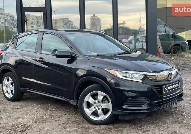 Черный Хонда ХРВ, объемом двигателя 1.8 л и пробегом 86 тыс. км за 16990 $, фото 1 на Automoto.ua