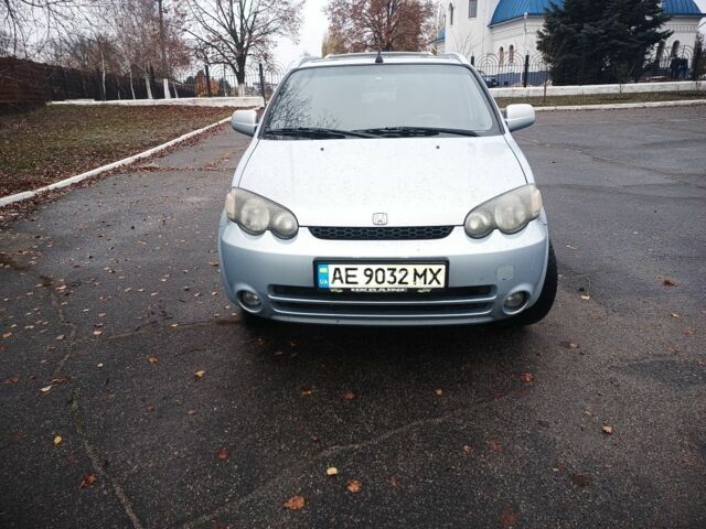 Серый Хонда ХРВ, объемом двигателя 1.6 л и пробегом 255 тыс. км за 3808 $, фото 1 на Automoto.ua