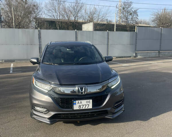 Серый Хонда ХРВ, объемом двигателя 1.8 л и пробегом 37 тыс. км за 21600 $, фото 1 на Automoto.ua