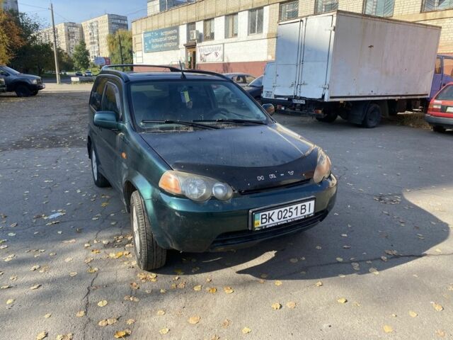 Зеленый Хонда ХРВ, объемом двигателя 1.6 л и пробегом 370 тыс. км за 3500 $, фото 1 на Automoto.ua