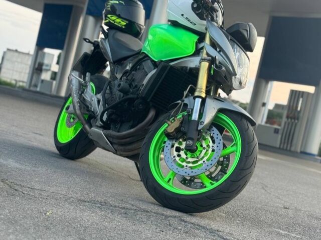 Хонда Hornet 600, объемом двигателя 0.6 л и пробегом 0 тыс. км за 2500 $, фото 1 на Automoto.ua