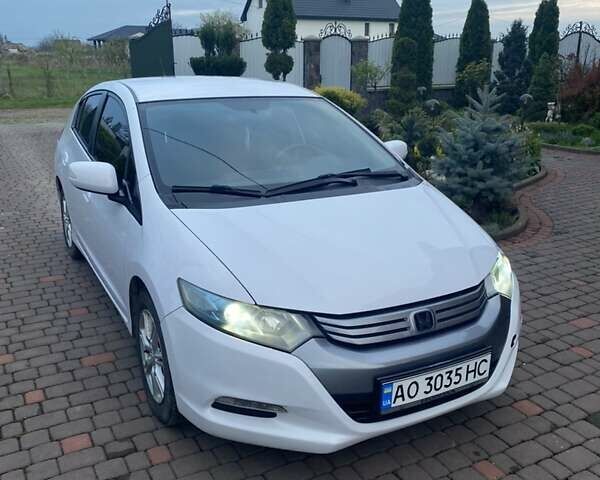 Білий Хонда Інсайт, об'ємом двигуна 1.3 л та пробігом 248 тис. км за 6000 $, фото 1 на Automoto.ua
