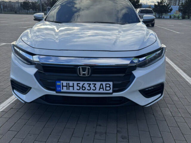Белый Хонда Инсайт, объемом двигателя 1.5 л и пробегом 160 тыс. км за 16800 $, фото 1 на Automoto.ua